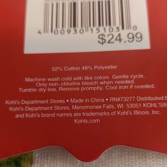 NWT St Nicholas Square White Christmas Border Set of 4 Napkins - Picture 6 of 7